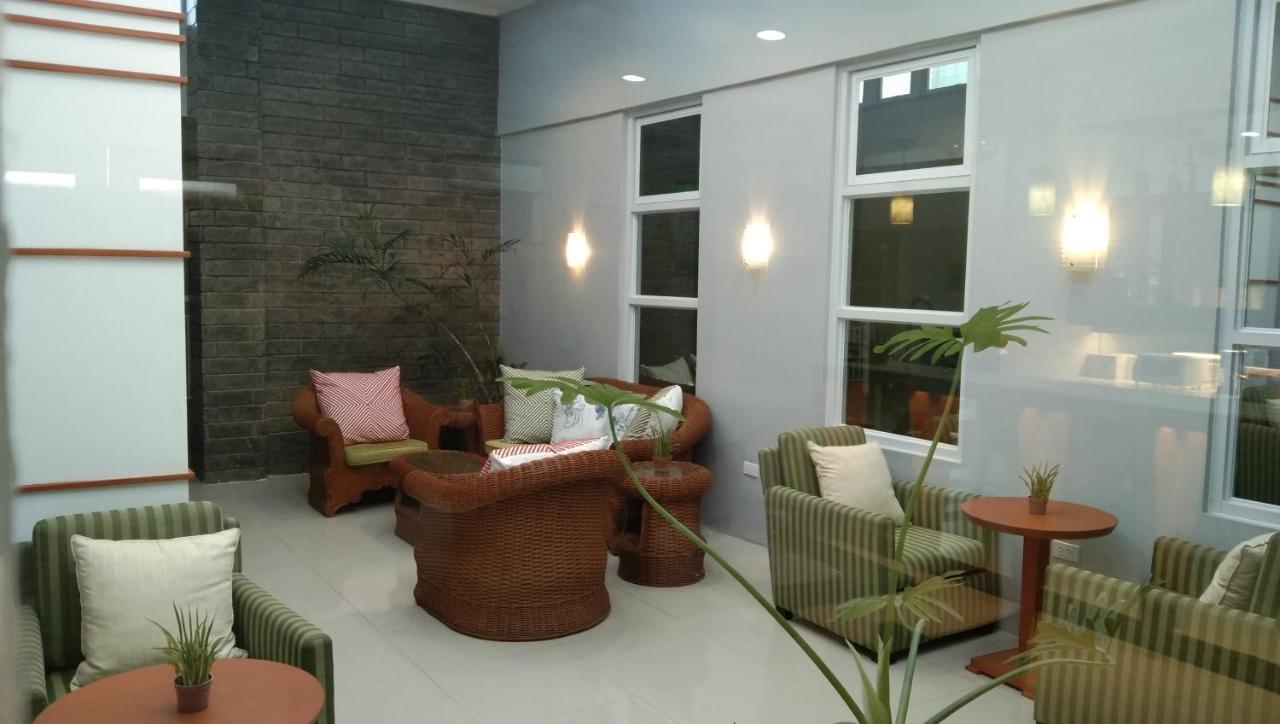 Sarita Bed And Breakfast Laoag Exterior foto