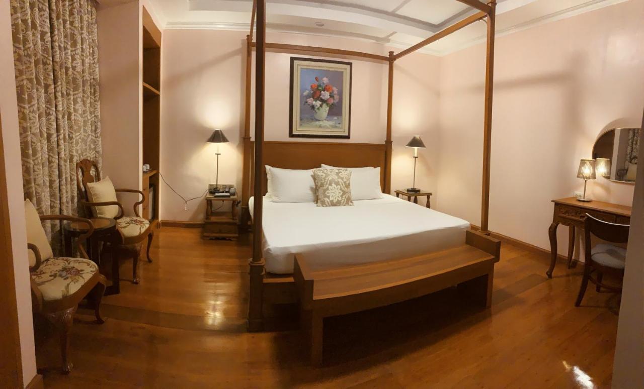 Sarita Bed And Breakfast Laoag Exterior foto