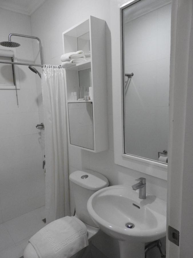 Sarita Bed And Breakfast Laoag Exterior foto